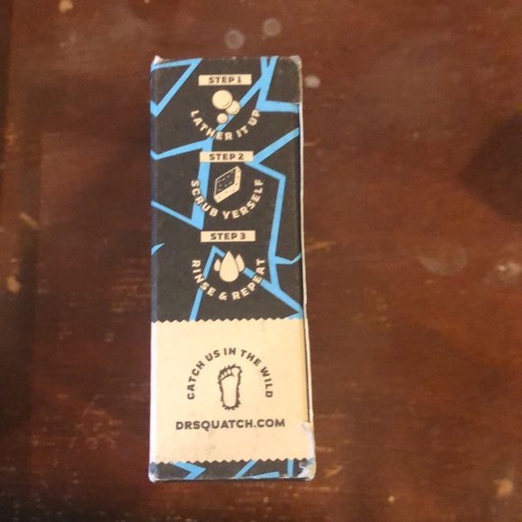 Dr. SquatchxMarvel Collab Limited Edition Divine Storm Thor Soap & Deodorant Set - Picture 5 of 10